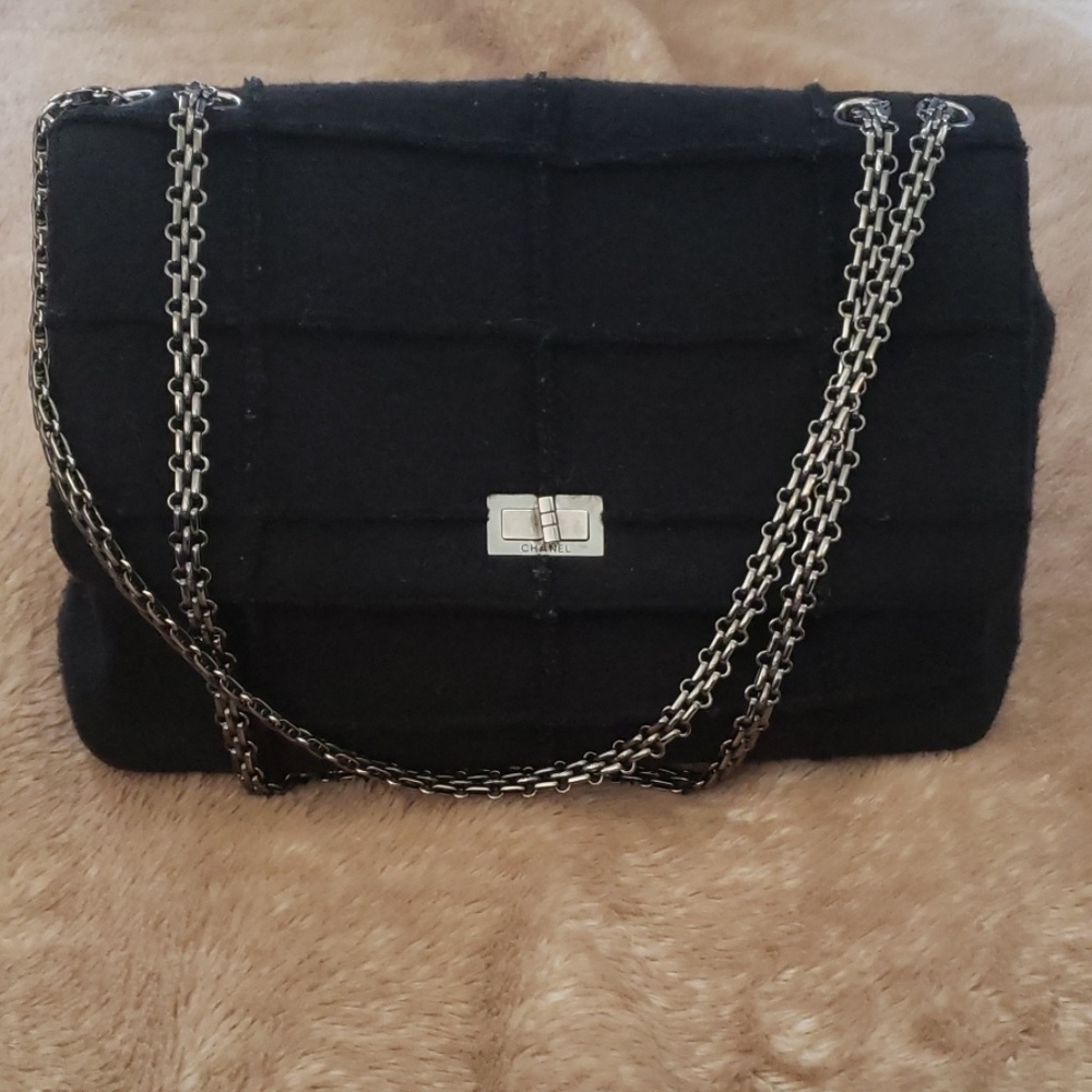 Chanel 225 jumbo wool bag